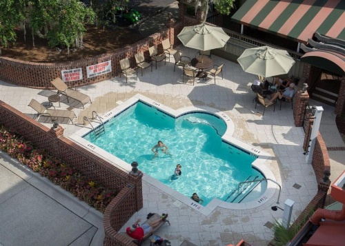 Willow Lodge image 13