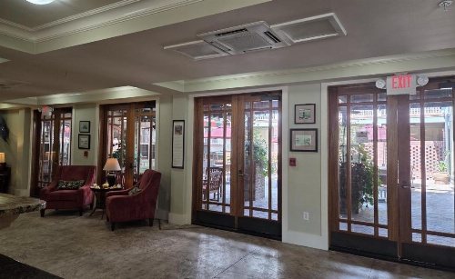 Willow Lodge image 14