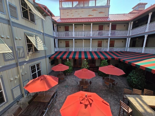 Willow Lodge image 32